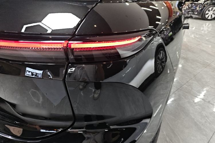 Used Nio ES6 2023 75 kWh Right Rear Taillight