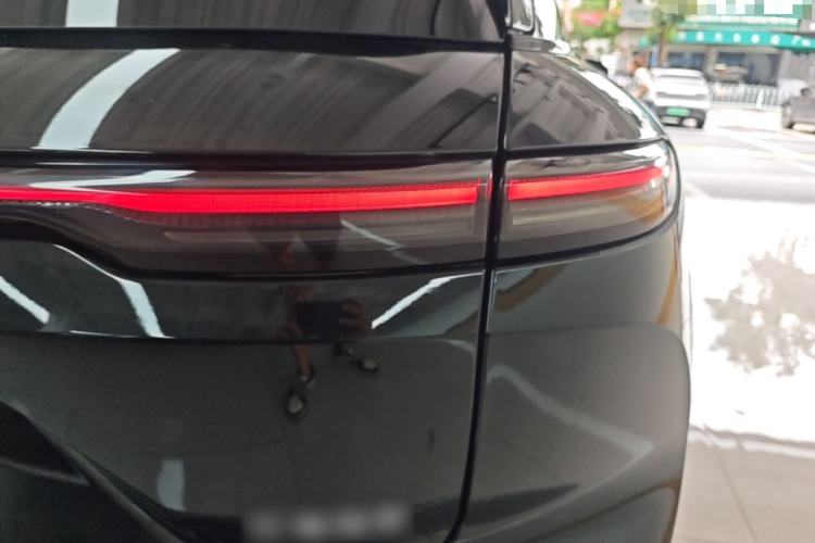 Used Nio ES6 2023 75 kWh Right Rear Taillight