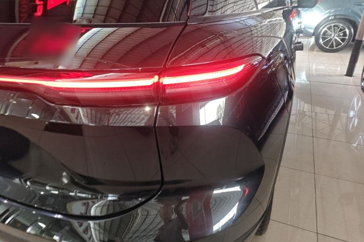 Used Nio ES6 2023 75 kWh Right Rear Taillight