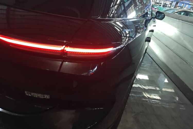 Used Nio ES6 2023 75 kWh Right Rear Taillight