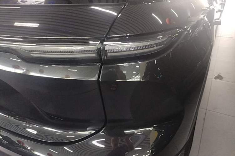 Used Nio ES6 2023 75 kWh Right Rear Taillight