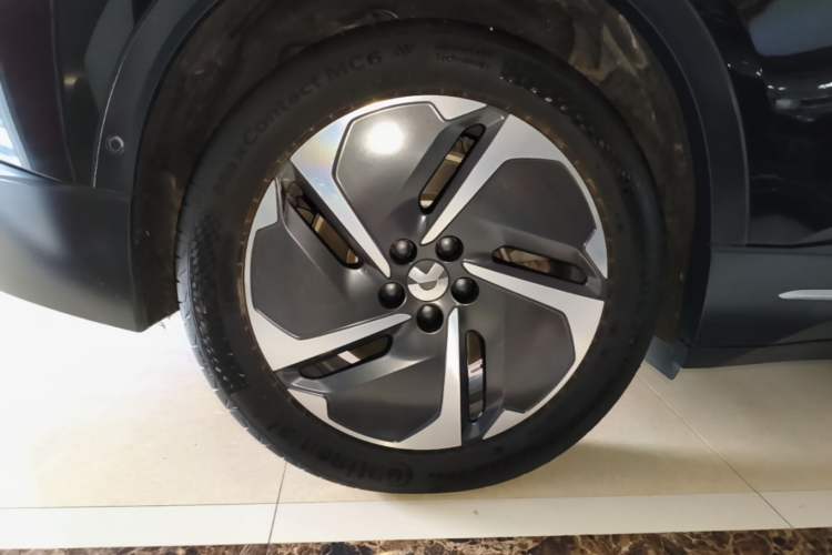 Used Nio ES6 2023 75 kWh Right Rear Wheel Hub