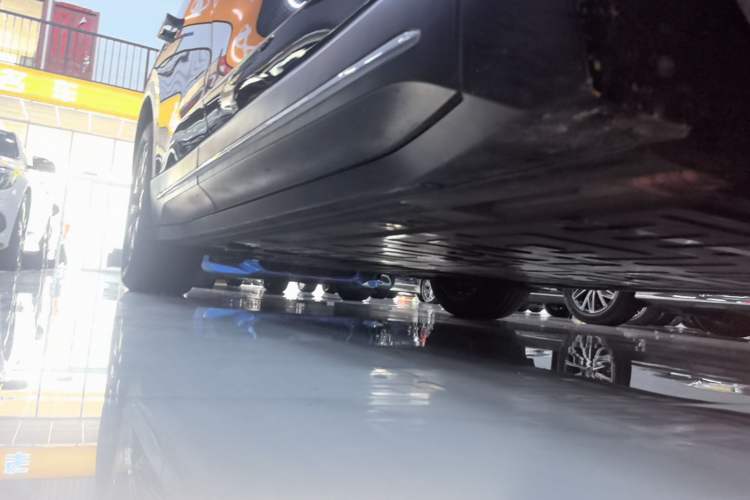 Used Nio ES6 2023 100kWh Right Side Sill