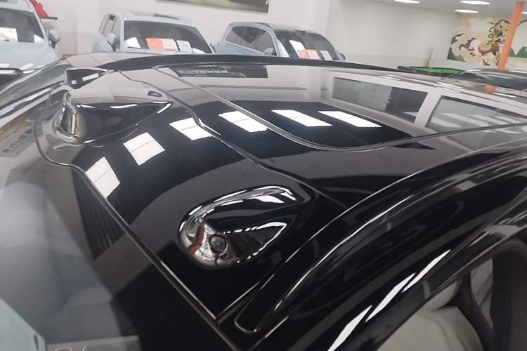 Used Nio ES6 2023 75 kWh Roof