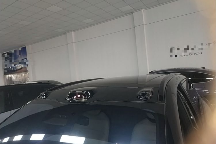 Used Nio ES6 2023 75 kWh Roof