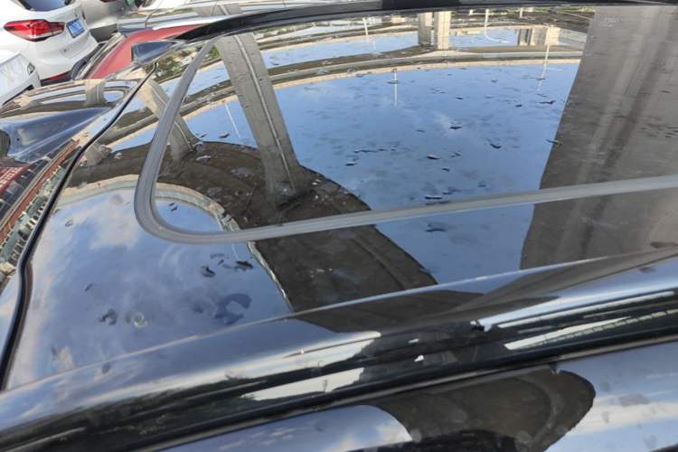 Used Nio ES6 2023 75 kWh Roof