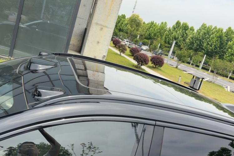 Used Nio ES6 2023 75 kWh Roof