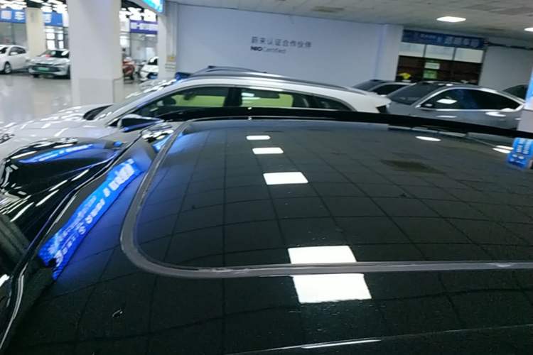 Used Nio ES6 2023 75 kWh Roof