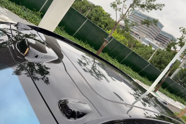 Used Nio ES6 2023 75 kWh Roof
