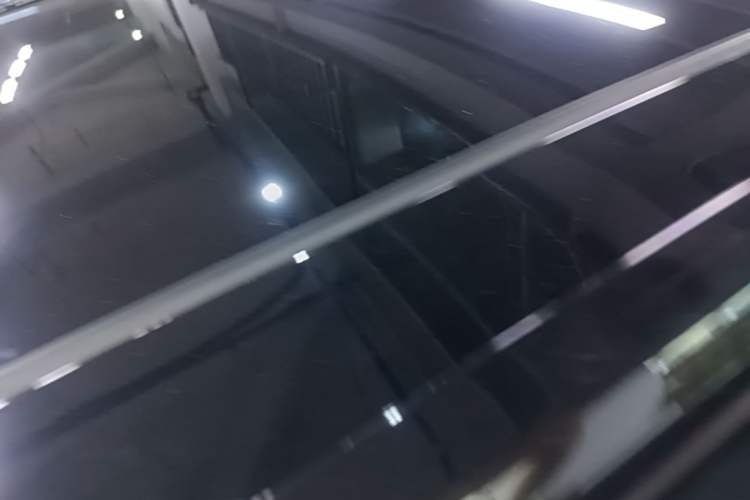 Used Nio ES6 2023 75 kWh Roof