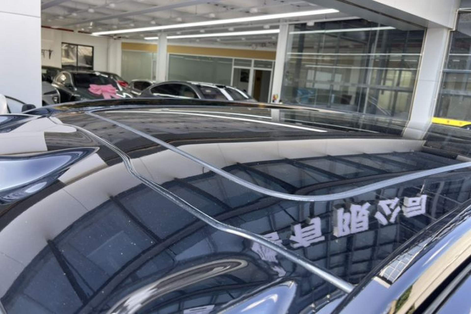 Used Nio ES6 2023 75 kWh Roof