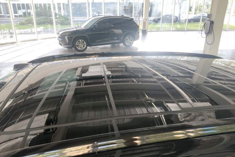 Used Nio ES6 2023 75 kWh Roof