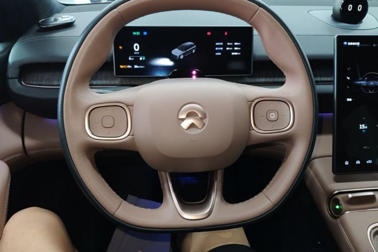 Used Nio ES6 2023 75 kWh Steering Wheel