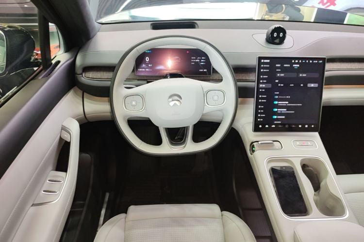 Used Nio ES6 2023 75 kWh Steering Wheel