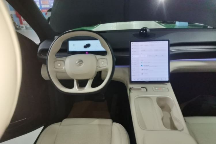 Used Nio ES6 2023 75 kWh Steering Wheel