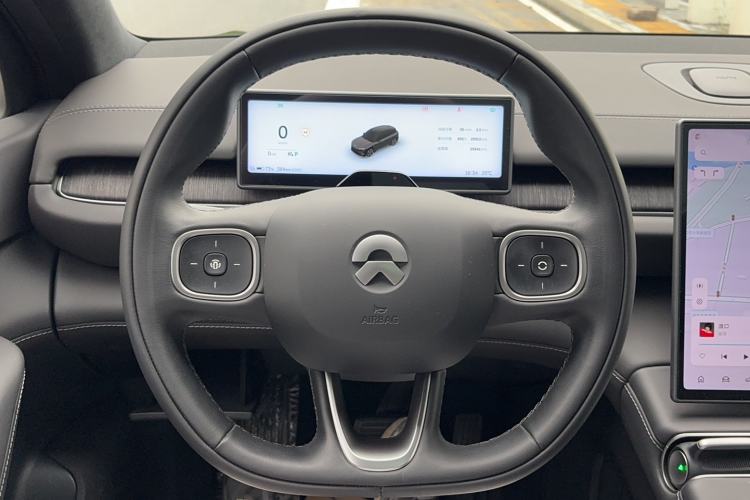 Used Nio ES6 2023 75 kWh Steering Wheel