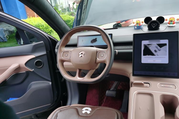 Used Nio ES6 2023 75 kWh Steering Wheel