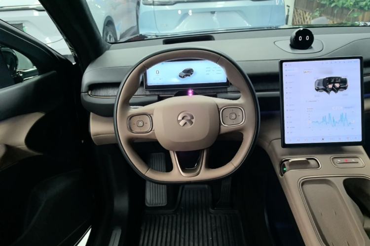 Used Nio ES6 2023 75 kWh Steering Wheel
