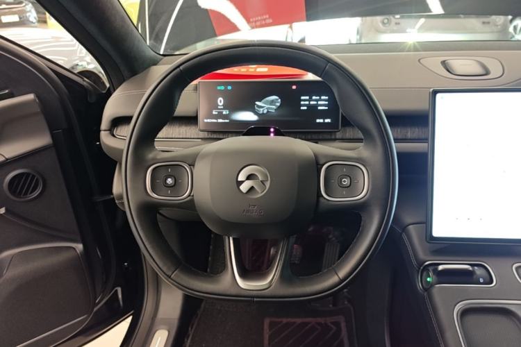 Used Nio ES6 2023 75 kWh Steering Wheel