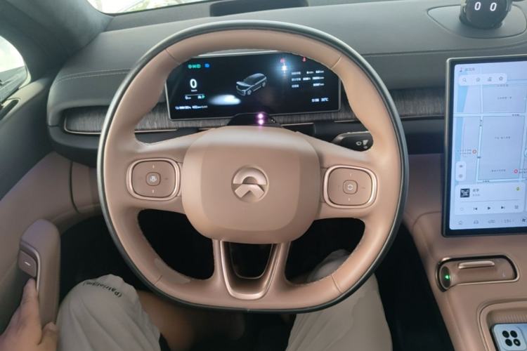 Used Nio ES6 2023 75 kWh Steering Wheel
