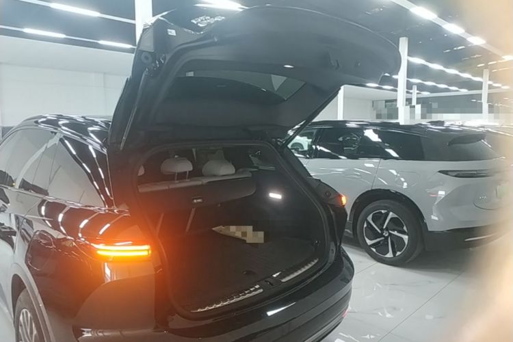 Used Nio ES6 2023 75 kWh Trunk