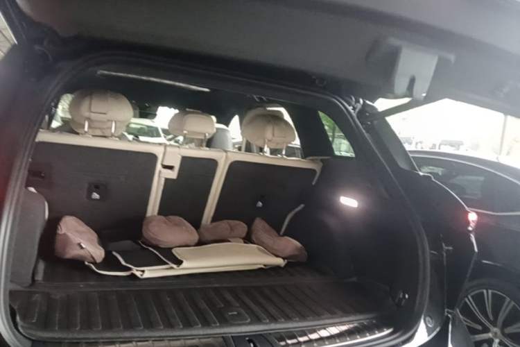 Used Nio ES6 2023 75 kWh Trunk