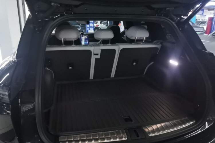 Used Nio ES6 2023 75 kWh Trunk