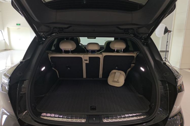 Used Nio ES6 2023 75 kWh Trunk