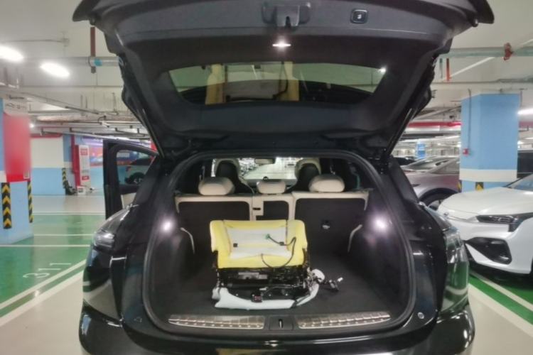Used Nio ES6 2023 75 kWh Trunk