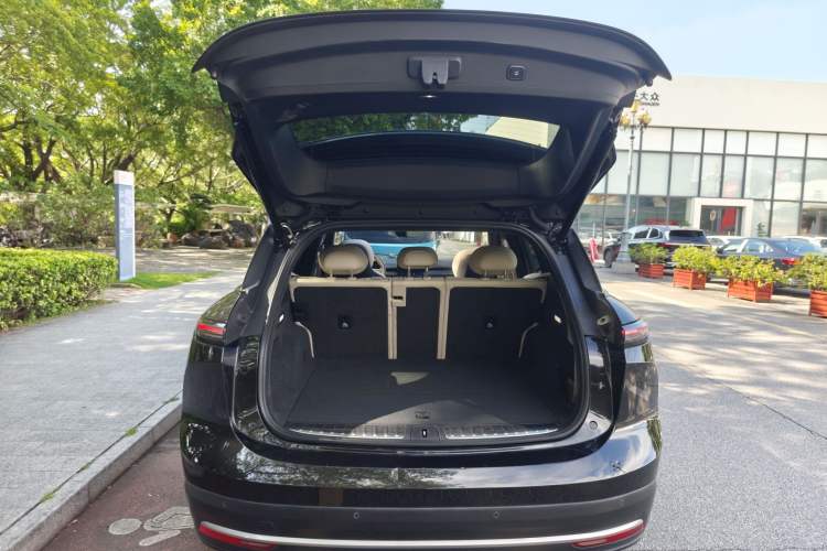 Used Nio ES6 2023 75 kWh Trunk