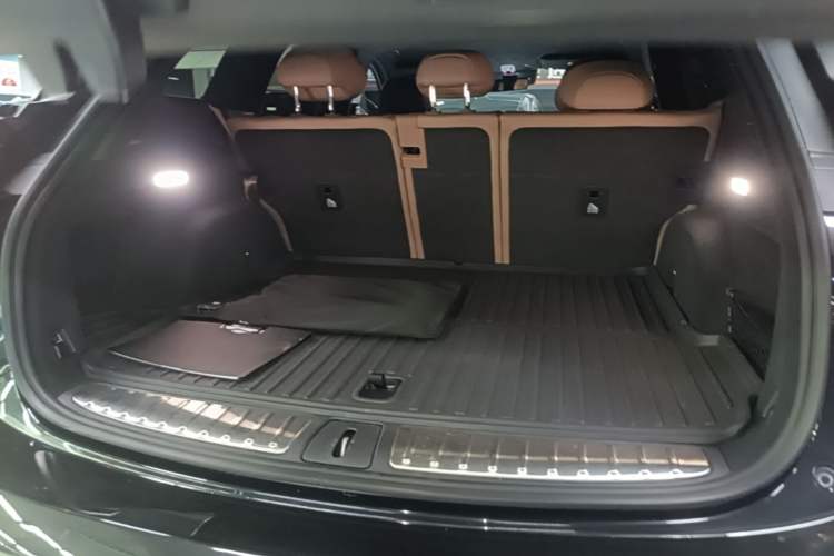 Used Nio ES6 2023 75 kWh Trunk