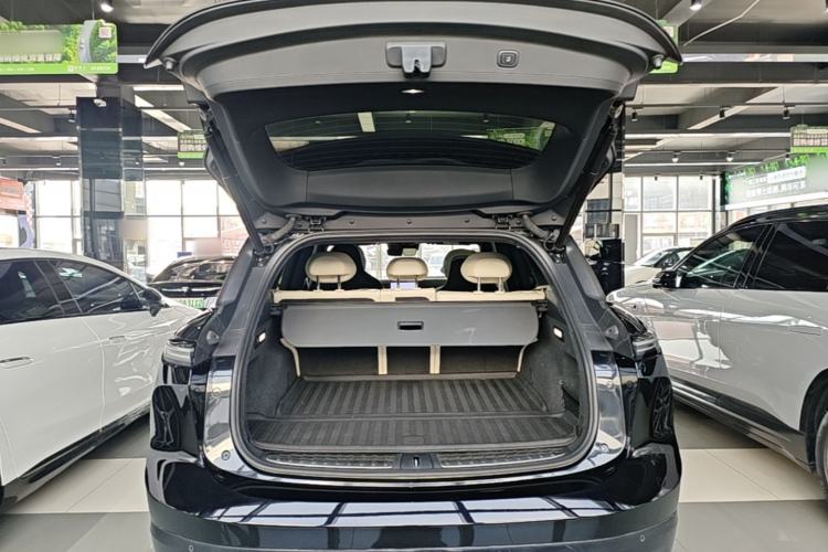 Used Nio ES6 2023 75 kWh Trunk