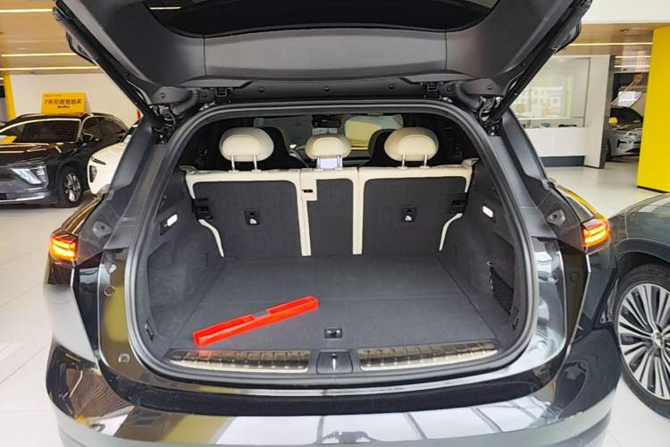 Used Nio ES6 2023 75 kWh Trunk