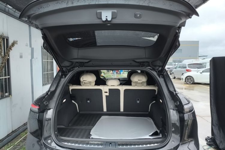 Used Nio ES6 2023 75 kWh Trunk