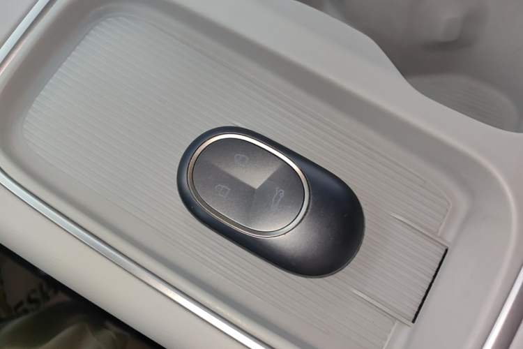 Used Nio ES6 2023 75 kWh Vehicle Key