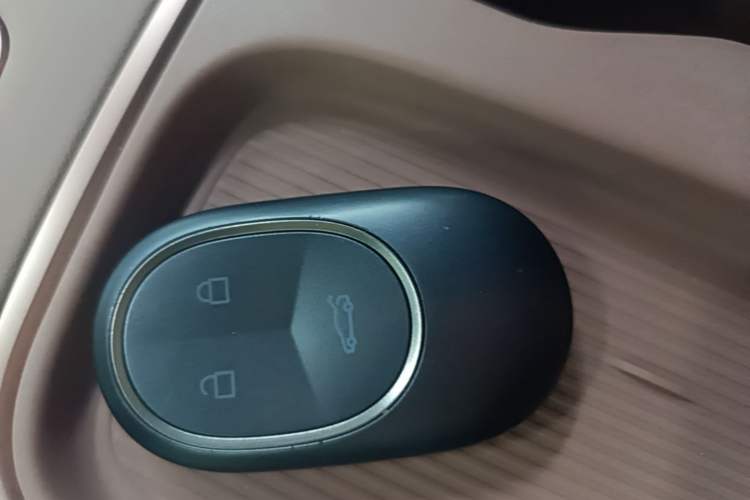 Used Nio ES6 2023 75 kWh Vehicle Key