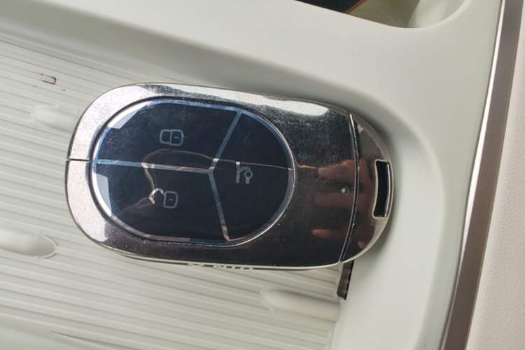 Used Nio ES6 2023 75 kWh Vehicle Key