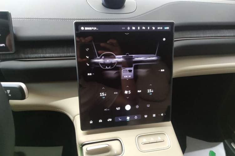 Used Nio ES6 2023 75 kWh Audio And AC Panel