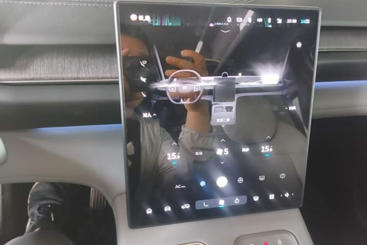 Used Nio ES6 2023 75 kWh Audio And AC Panel