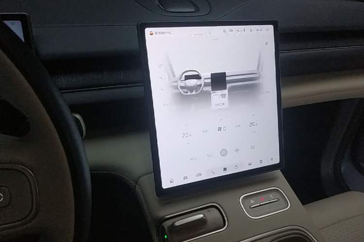 Used Nio ES6 2023 75 kWh Audio And AC Panel