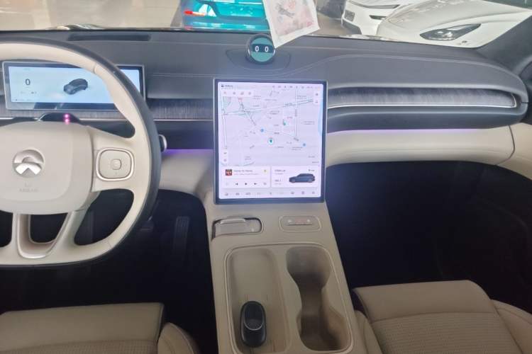 Used Nio ES6 2023 75 kWh Audio And AC Panel
