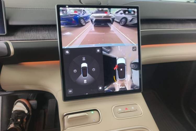 Used Nio ES6 2023 75 kWh Audio And AC Panel