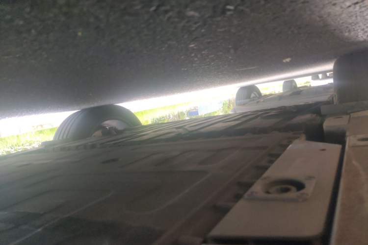 Used Nio ES6 2023 75 kWh Chassis Rear Right