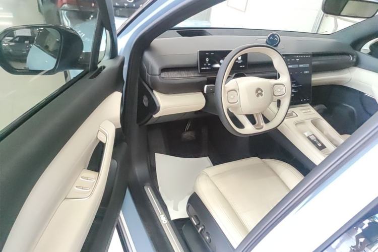 Used Nio ES6 2023 75 kWh Driver Seat