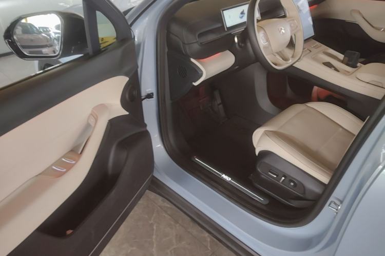 Used Nio ES6 2023 75 kWh Driver Seat