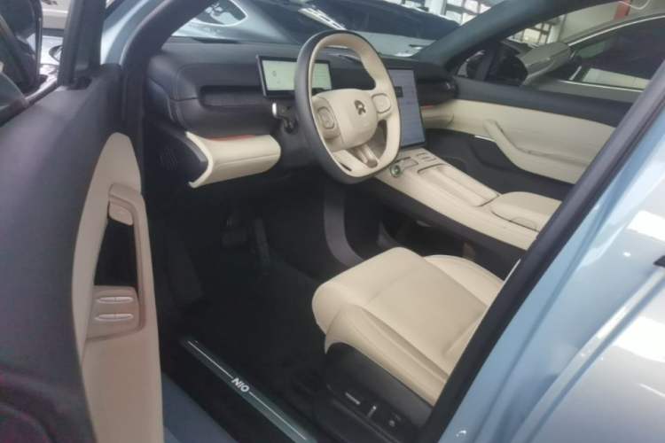 Used Nio ES6 2023 75 kWh Driver Seat