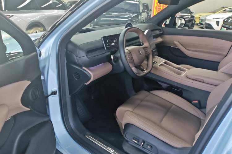 Used Nio ES6 2023 75 kWh Driver Seat