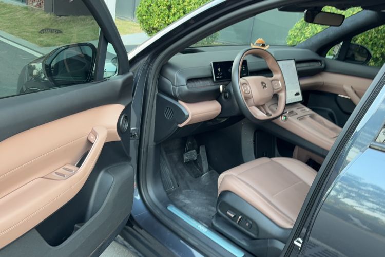 Used Nio ES6 2023 75 kWh Driver Seat