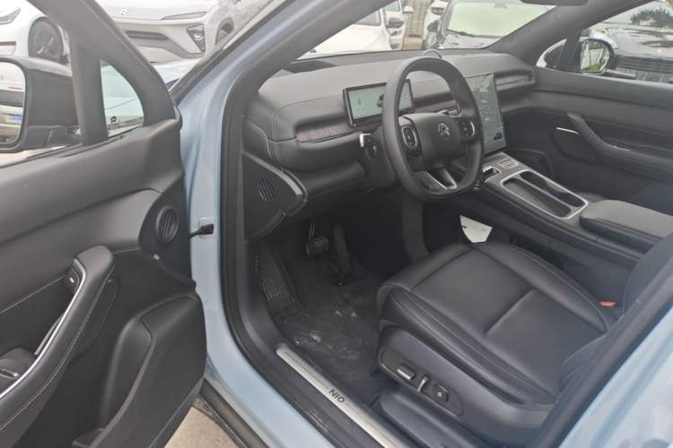 Used Nio ES6 2023 75 kWh Driver Seat