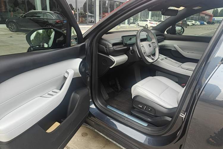 Used Nio ES6 2023 75 kWh Driver Seat